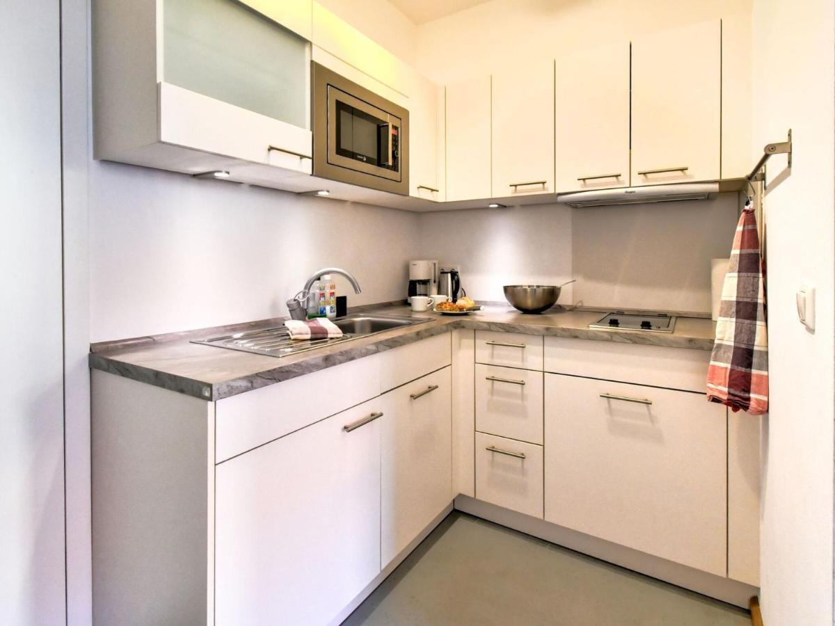 Apartment In Near The *