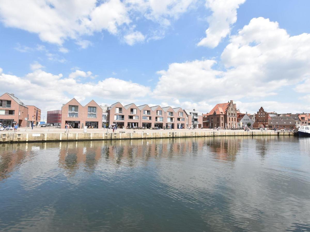 In Near The Wismar